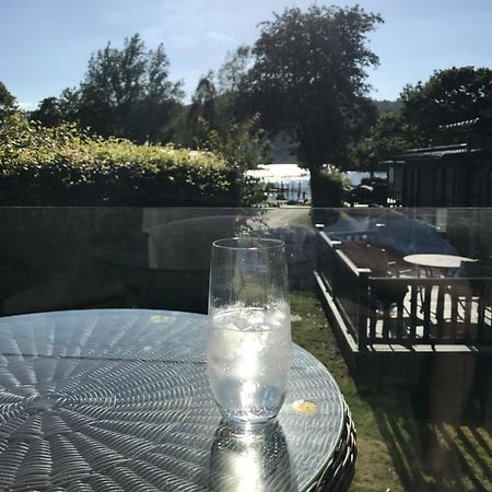 R11 Lake View, Fallbarrow Holiday Park Hotell Bowness-on-Windermere Eksteriør bilde